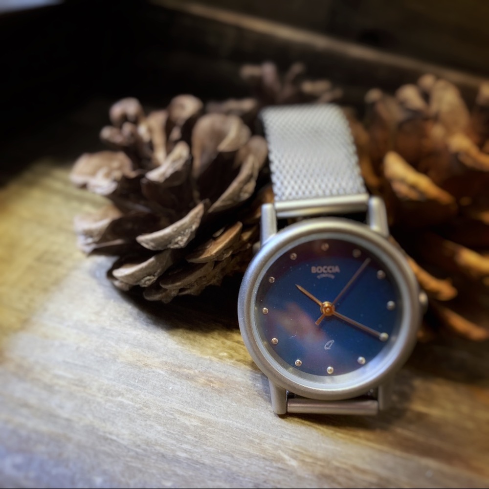 Vintage Boccia Titanium Mesh Cobalt Watch